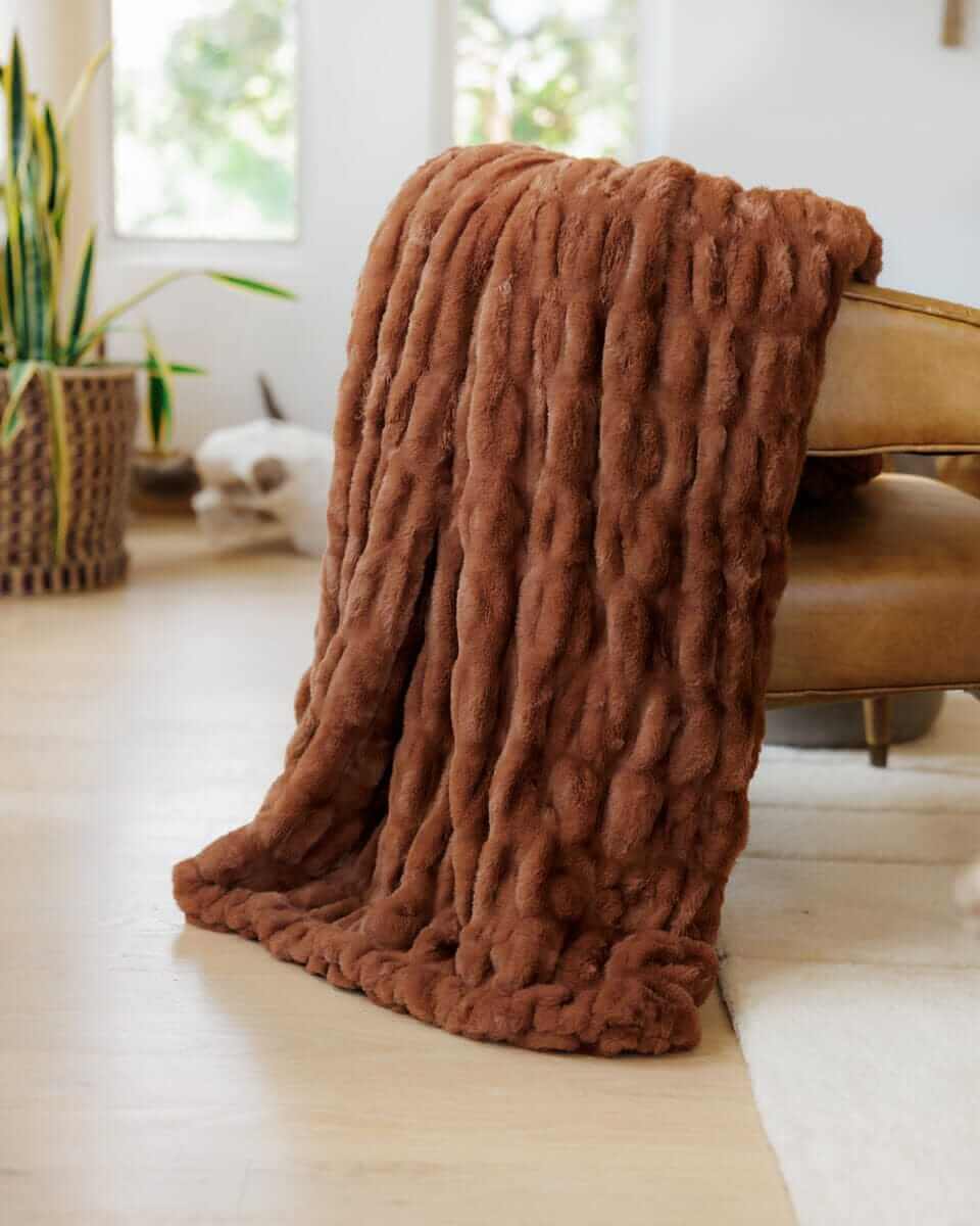 Hugs Gingerbread Blanket - Image 3