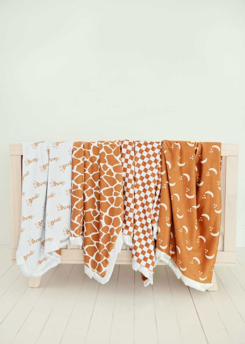 Little Giraffe Blanket - Image 4