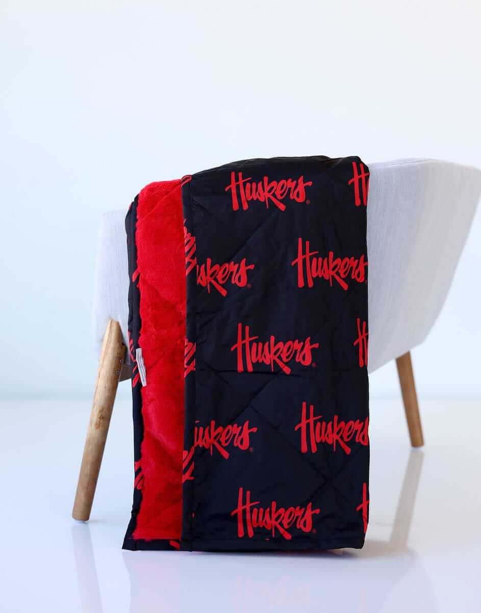 Nebraska Huskers Hooded Stadium Blanket - Everywhere Blanket