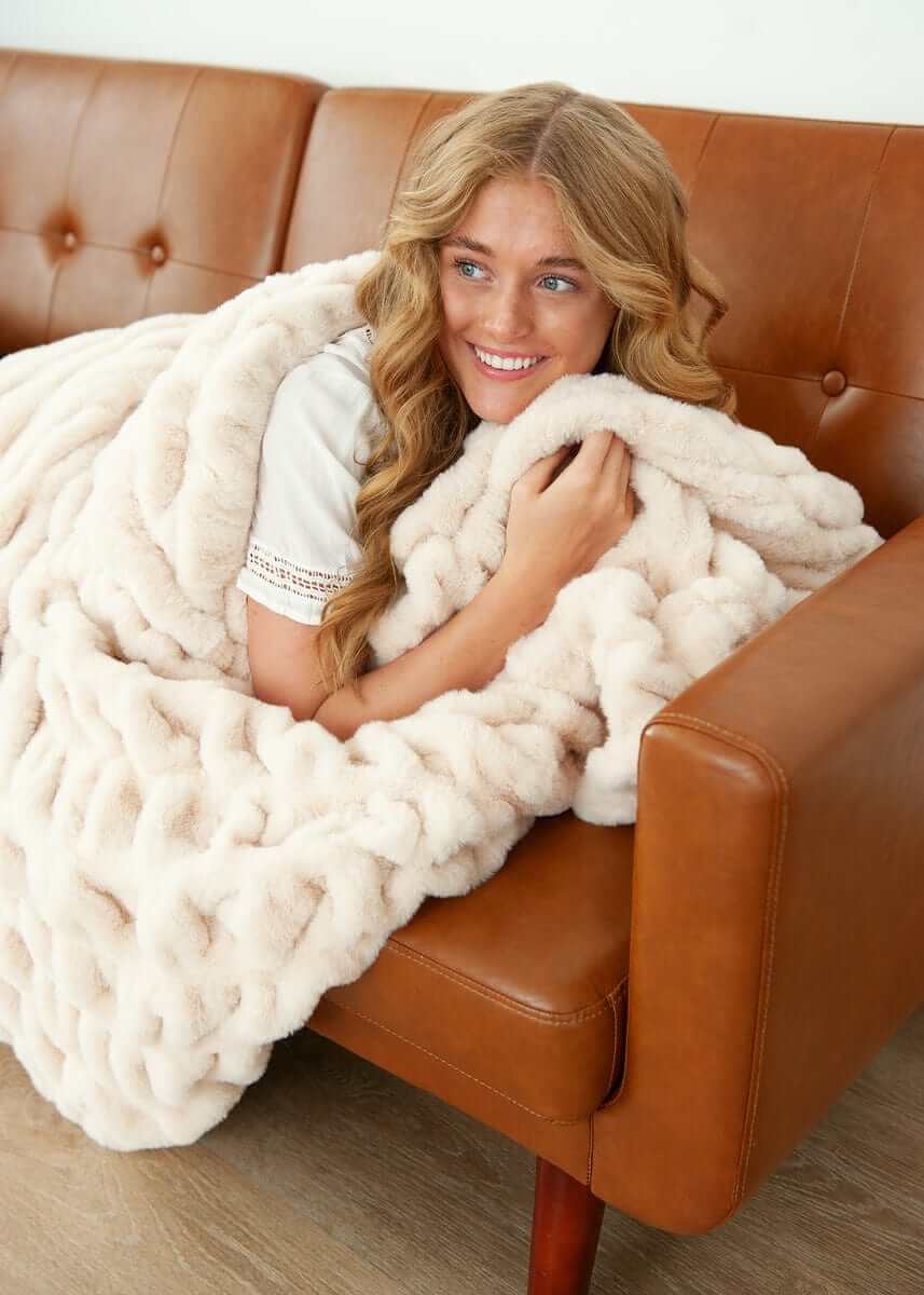 Hugs Oatmeal Blanket - Image 4