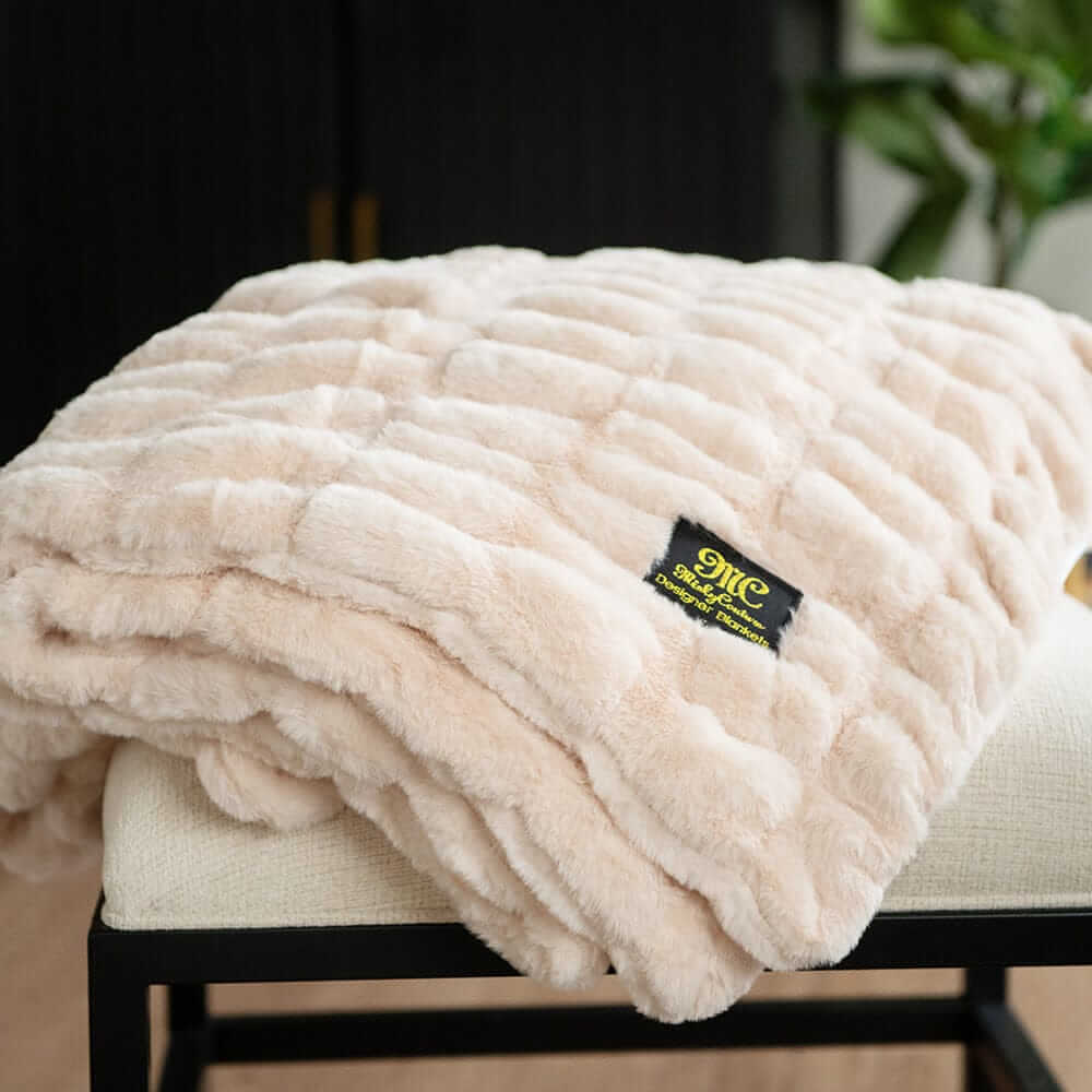 Hugs Oatmeal Blanket - Image 6